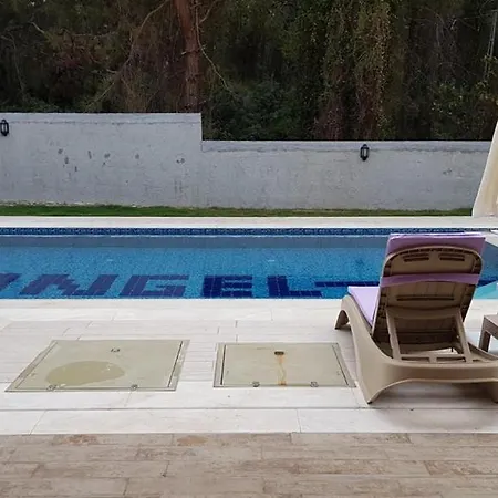 Hisar Prestige A Villa *